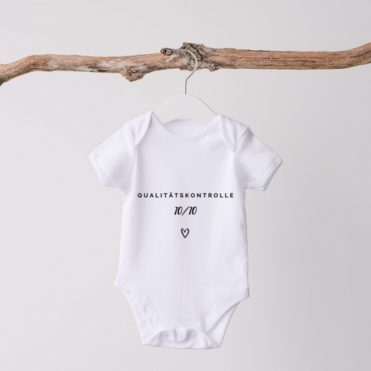 QUALITÄTSKONTROLLE 10/10 - Baby Body